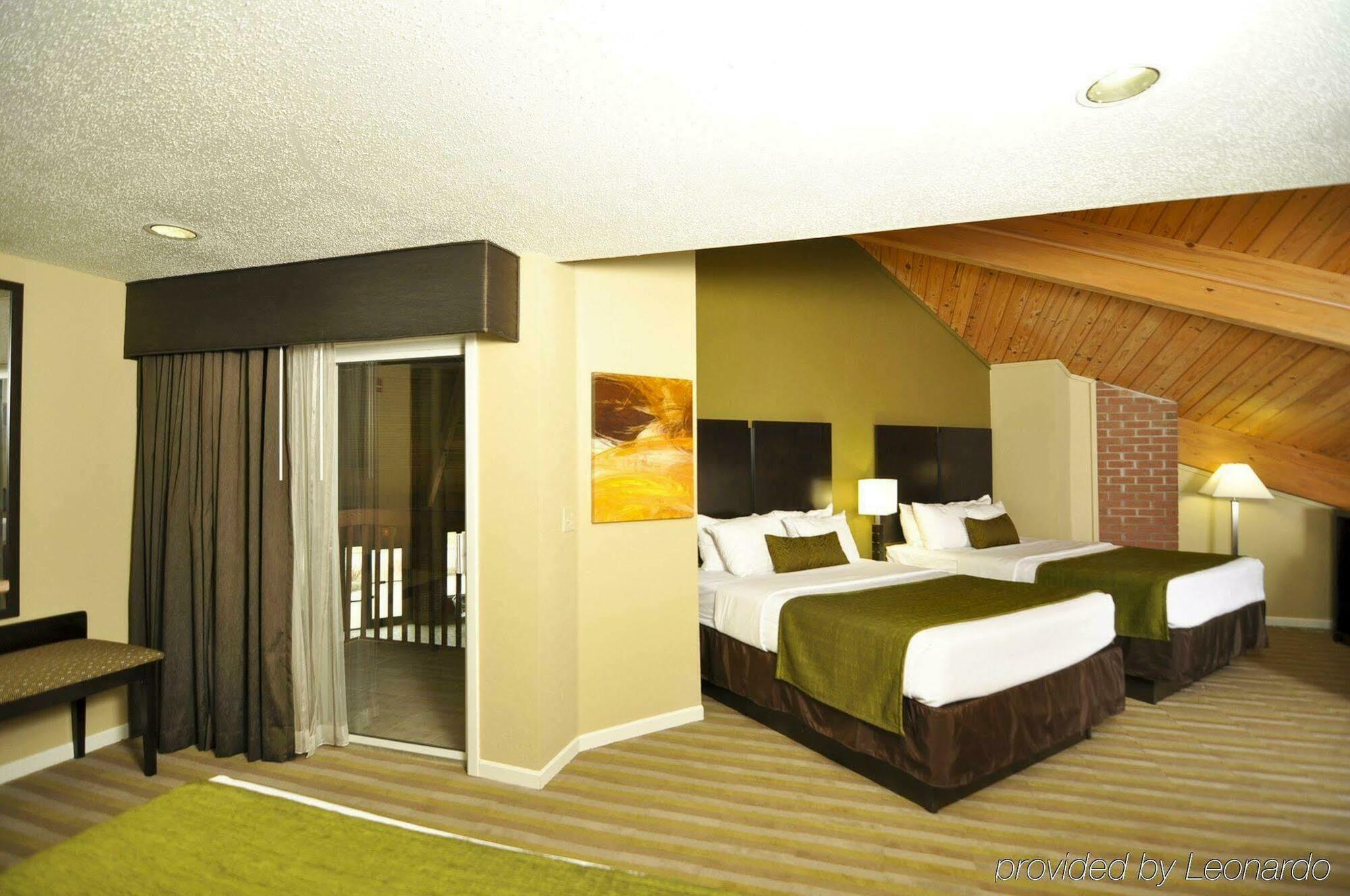 Best Western Norwalk Exterior photo